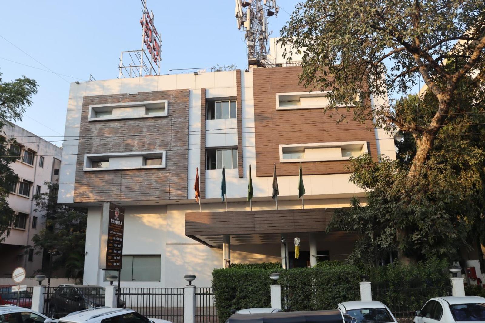 Hotel Raviraj, Chhatrapati Sambhaji Nagar أورانغاباد المظهر الخارجي الصورة